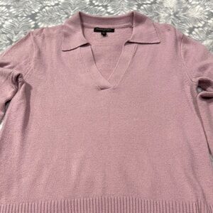 Banana Republic Factory v-neck collared sweater